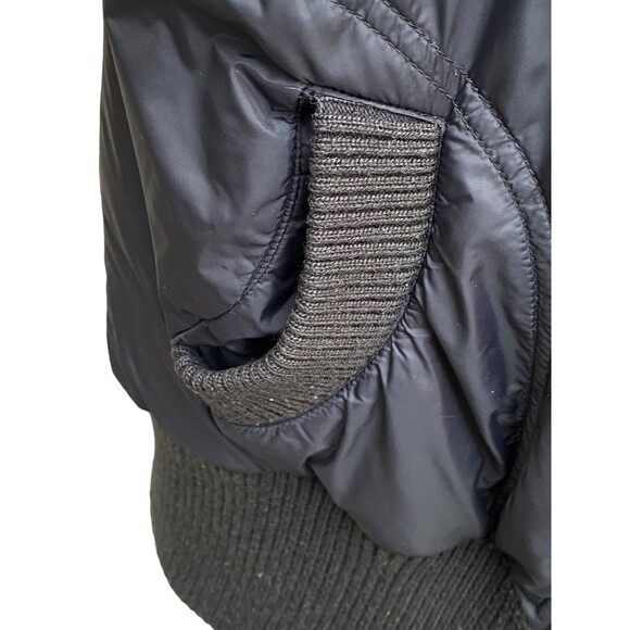 Vtg Rocawear Reversible Hooded Puffer Jacket Coat Black Red Sz M Broken Zip - Picture 7 of 12